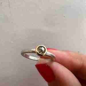 Anillo Uma - Talla 12 Damasco